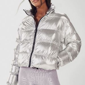 Fabletics Wander Silver Metallic Puffer Coat Large
